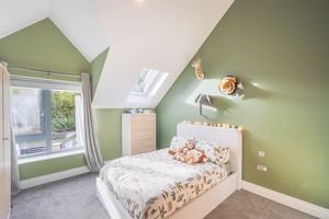 Photo 25- click for photo gallery